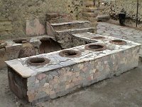 70pompeii thermopolium